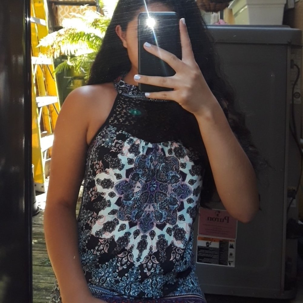 FANCY SHORT LACE PATTERN PARTY DRESS